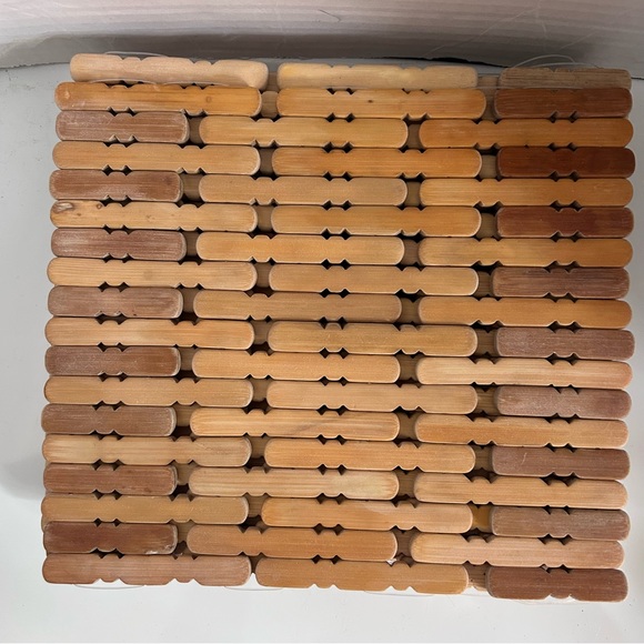 Set of 4 BAMBOO Trivets 8” x 8-3/4” - Picture 3 of 5